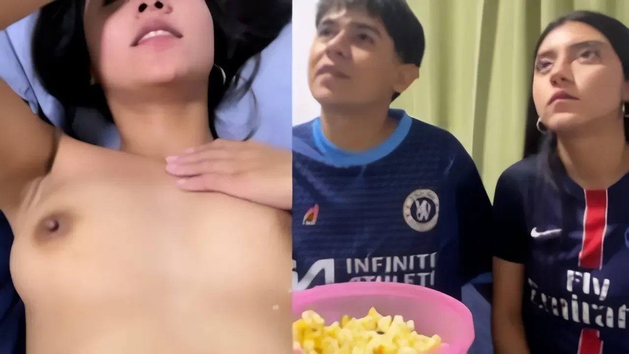Bokep Indo Akibat Kalah Judi Bola Sama Kakak Pasrah Diewe Vi...